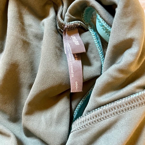 aerie deep-v halter one piece - bright blue - S - Picture 5 of 6